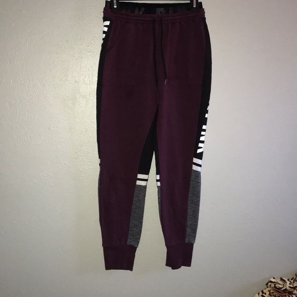 Vs set - Picture 3 of 4